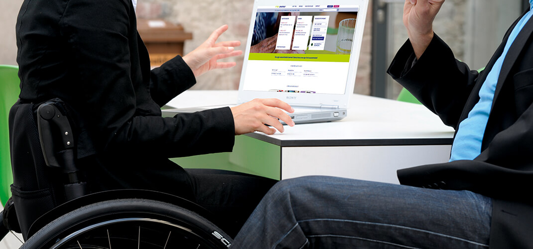 Bij een persoongebonden budget krijgt je kind een geldbudget waarmee je zelf zorg op maat kan inkopen.