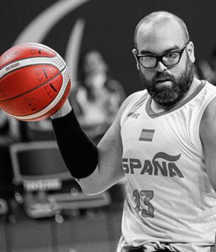 Asier García in actie