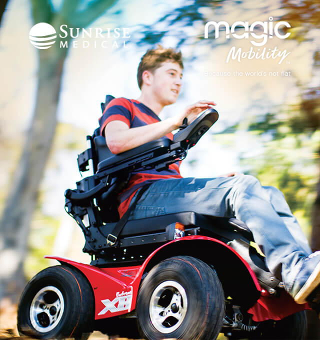Magic Mobility Extreme X8 - Dé elektrische terreinrolstoel met vierwielaandrijving (4WD) voor ongekende buitenprestaties!. Ontdek deze krachtpatser