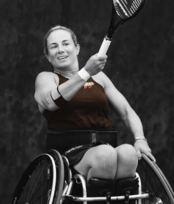 Lucy Shuker in actie