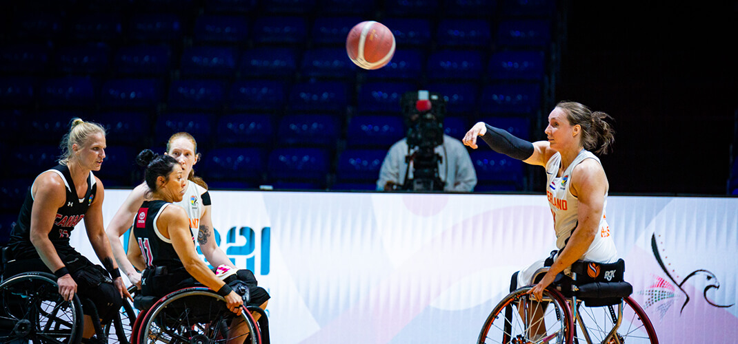 In actie tijdens de wereldkampioenschappen van 2022 in Dubai tegen Canada.