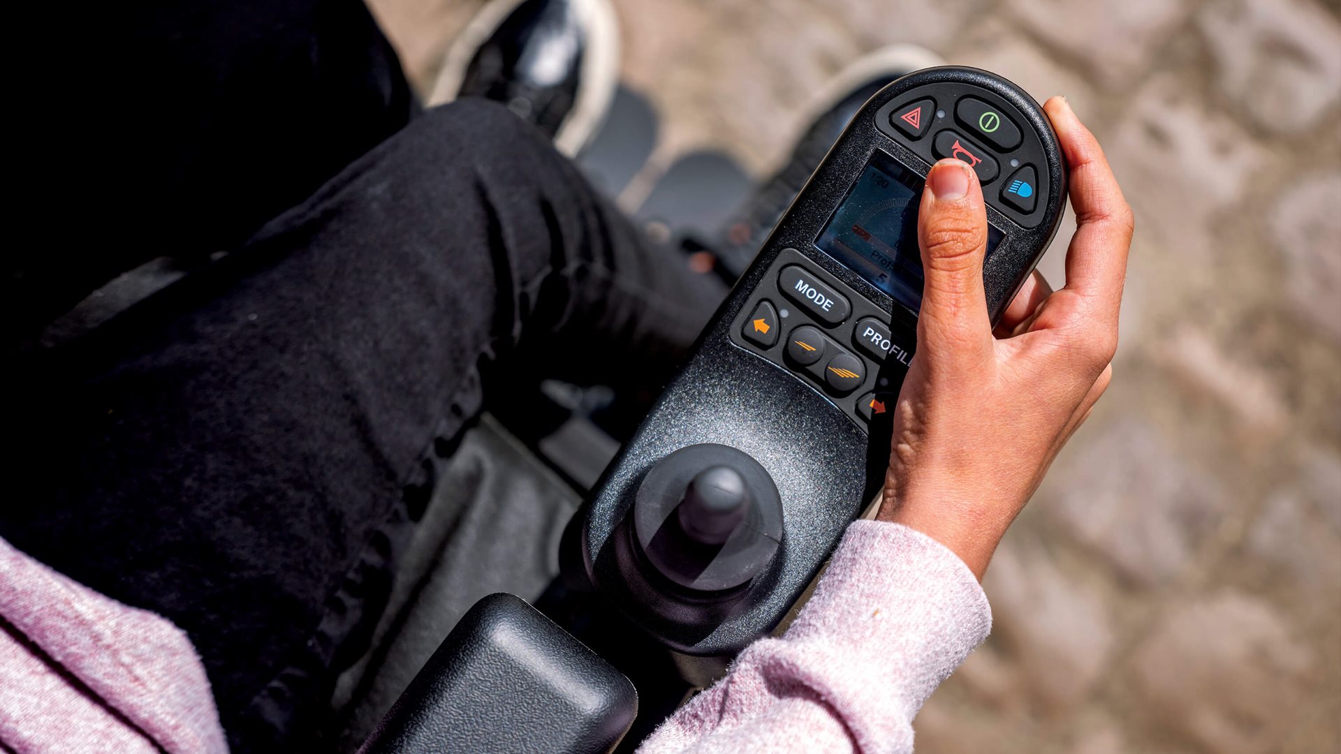 Controle met één druk op de knop