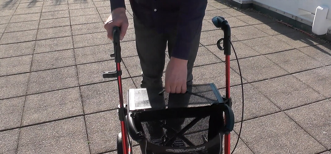 Stap 3: Trek de handgreep omhoog.