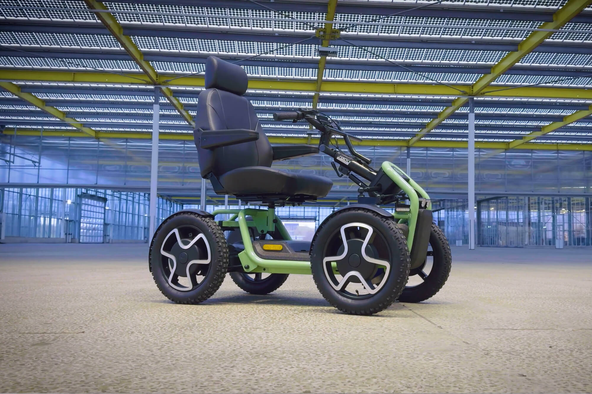 STERLING S800 | Indoor Lifestyle video