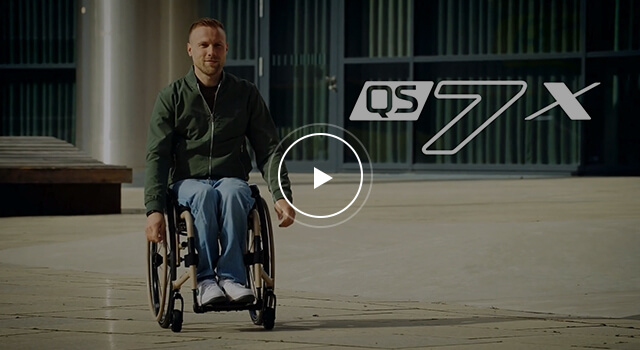 Bekijk de video van de QUICKIE QS7 X.