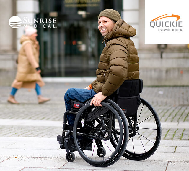 QUICKIE QS5 X - Pure vrijheid en individualitei­t met deze makkelijk opvouwbare rolstoel.. Maak direct een afspraak!